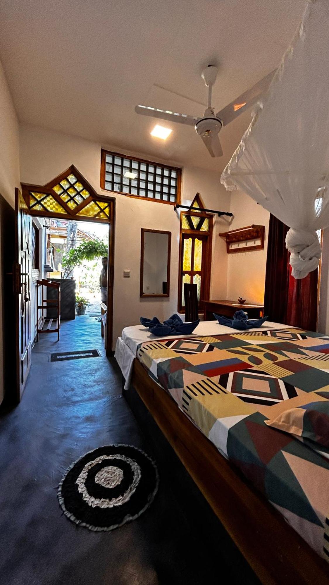 Hakuna Matata Arugambay Arugam Bay Exterior photo