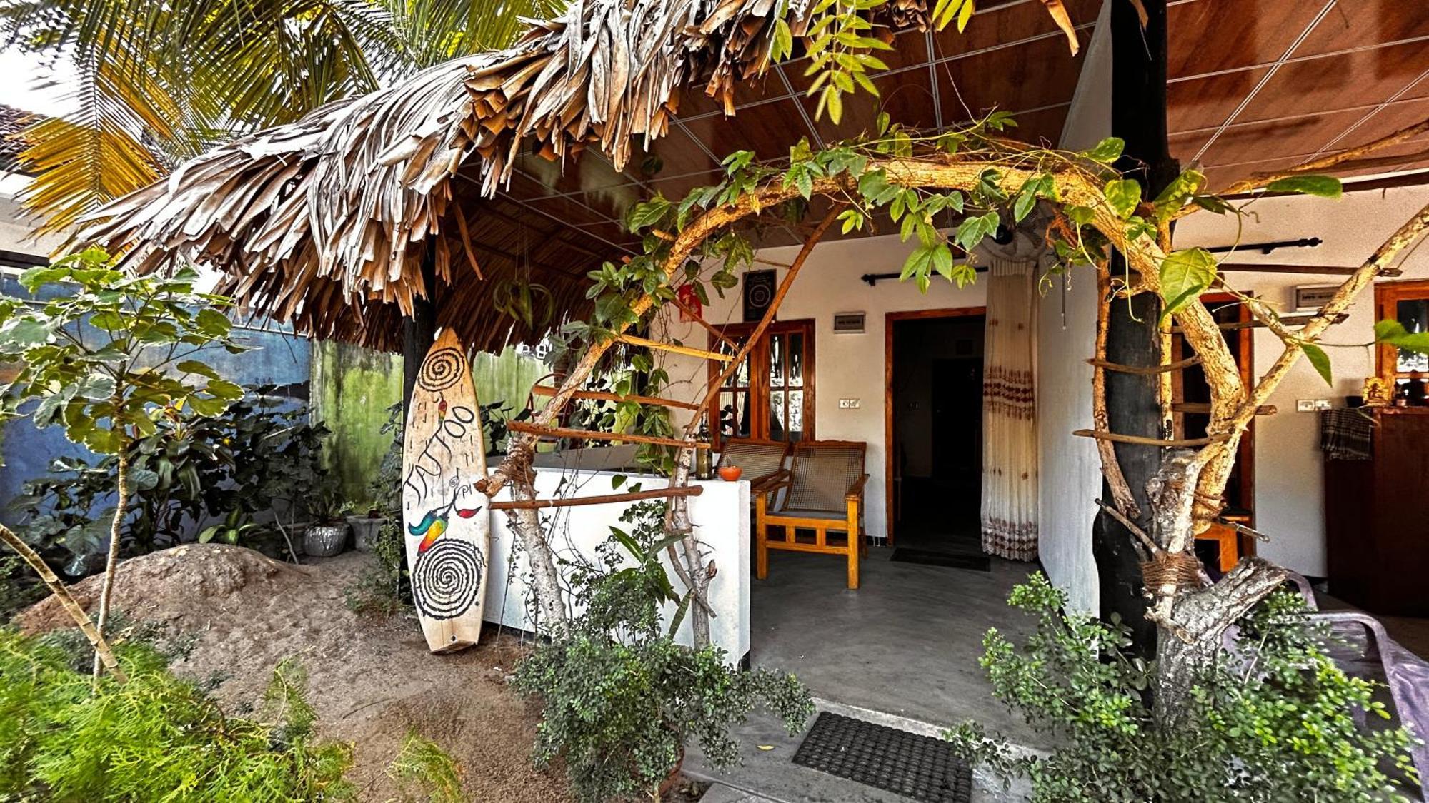Hakuna Matata Arugambay Arugam Bay Exterior photo
